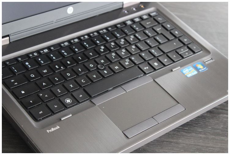 Laptop używany HP 6460b i3 2310M/4GB/160GB/DVDRW KAMERA/1600x900/WIN7 zdjęcie 3