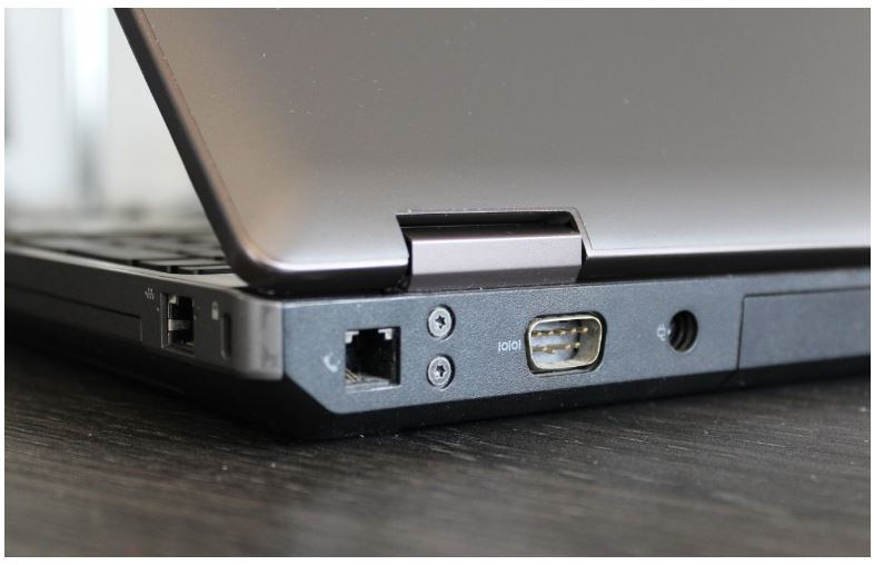 Laptop używany HP 6570b i3 3120M/4GB/120GB SSD/1H/DVD/WIN7 zdjęcie 3