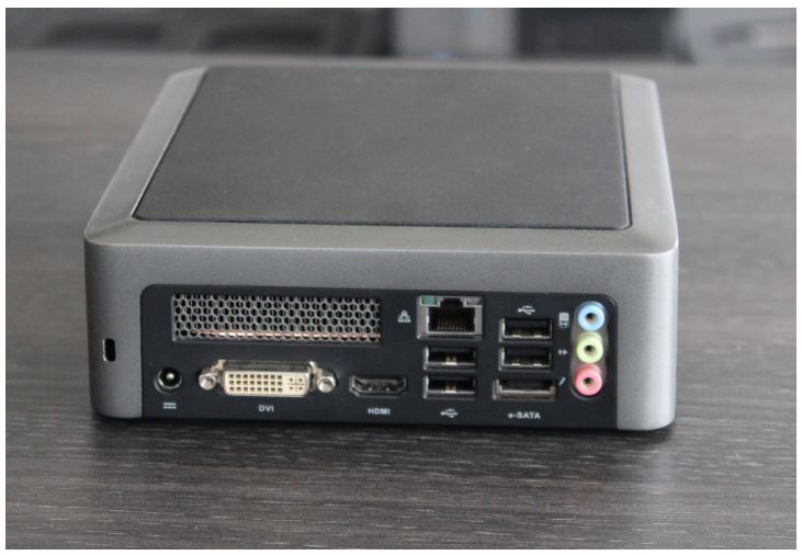 Komputer używany FUJITSU ESPRIMO Q9000 i5 M520/4GB/160GB/INTEL HD/WIN7 zdjęcie 3